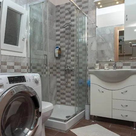 Apartment αριστοτέλους Comfy Apt. *